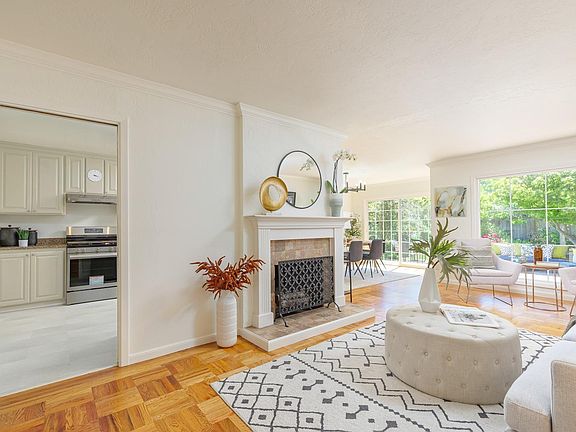 3rd image of 22 Echo Avenue