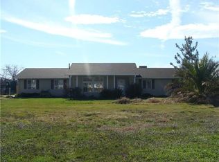 17201 Olinda Rd, Anderson, CA 96007