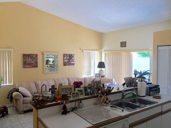 5th image of 12591 NW 10th Ct