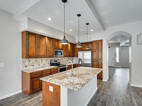 4th image of 16801 N 62nd Pl