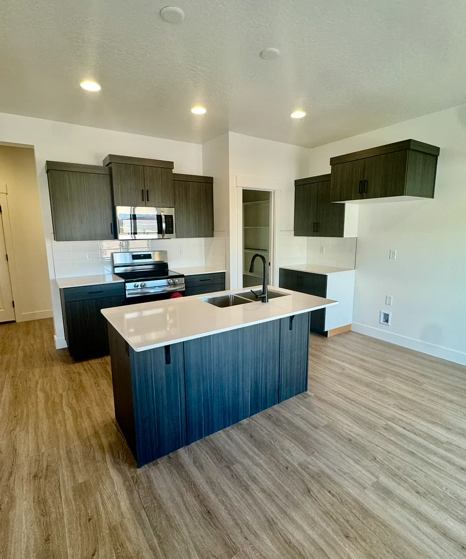 5645 South Aaron Lane - 1 — Photo 1