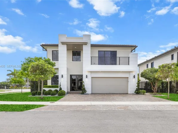 12021 SW 82nd Pl, Miami, FL 33156