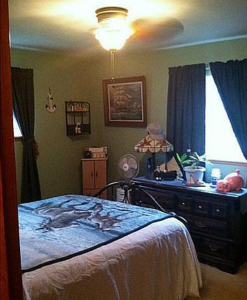 4th image of 3149 Penrose Ave