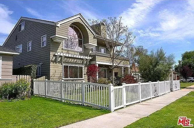 8308 Fordham Rd — Photo 1