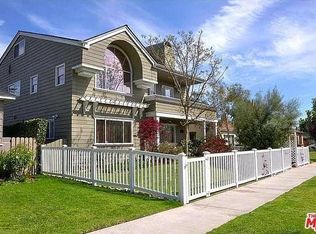 8308 Fordham Rd, Los Angeles, CA 90045