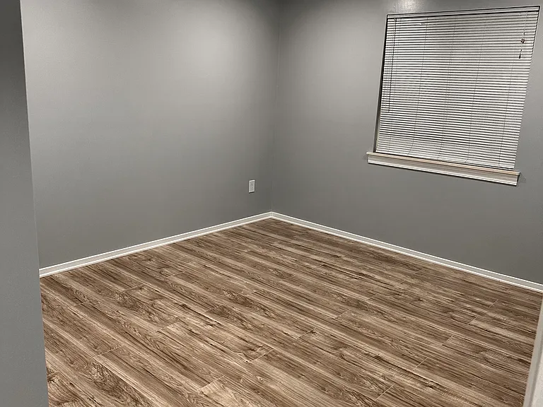 16440 Clarkson Dr — Photo 3