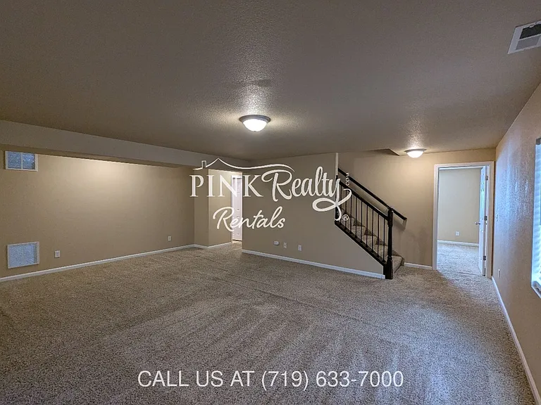 8377 Freestar Way — Photo 49
