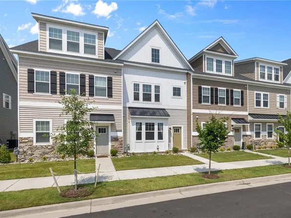 1809 Moravian Walk, Chesapeake, VA 23323