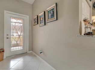 8510 Logia Cir, Boynton Beach, FL 33472