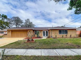 2825 Greenfield Ave, Orlando, FL 32808