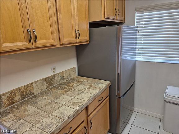 5th image of 830 SW 48th Ter APT 3