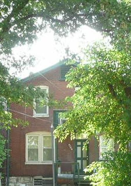 2nd image of 4415 Clarence Ave