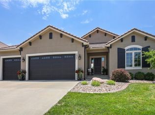 2921 SW 16th St, Lees Summit, MO 64081