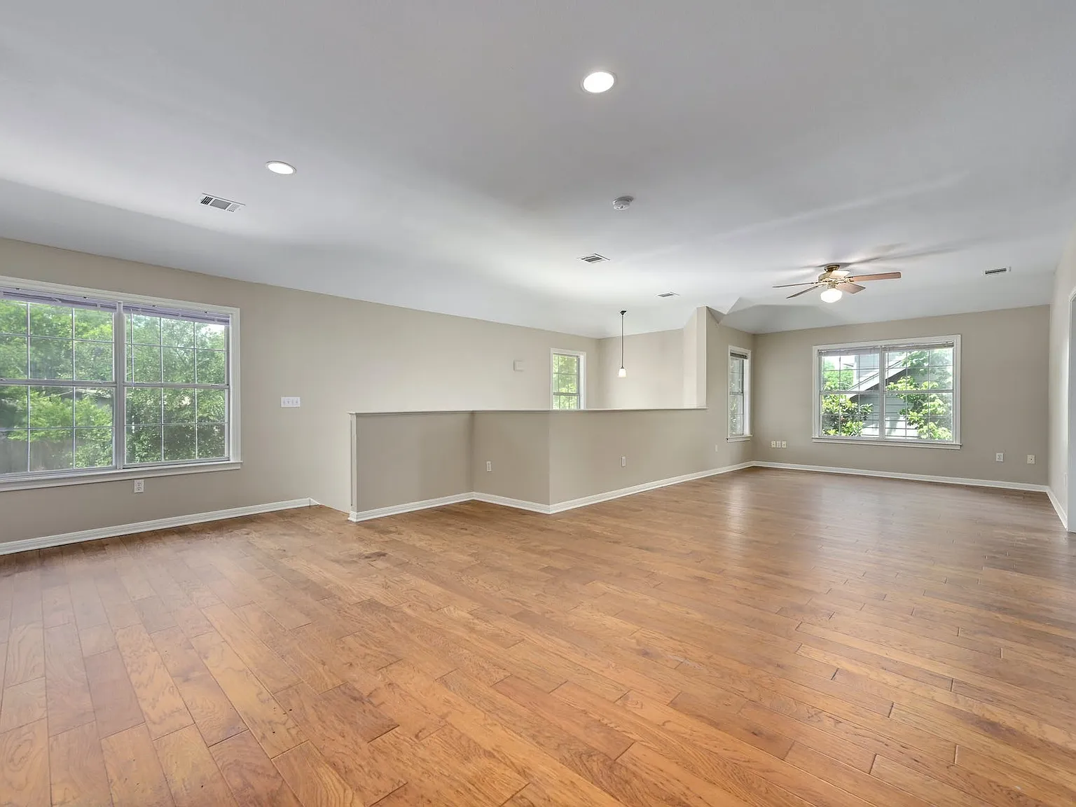 1809 West 39th Street #B — Photo 2
