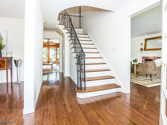 3rd image of 376 Elmwood Ave
