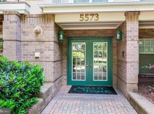 5573 Seminary Rd APT 103, Falls Church, VA 22041