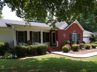 59 Taylor St, Rogersville, AL 35652