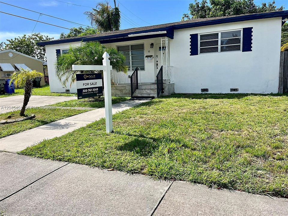 1st image of 611 NE 171st St