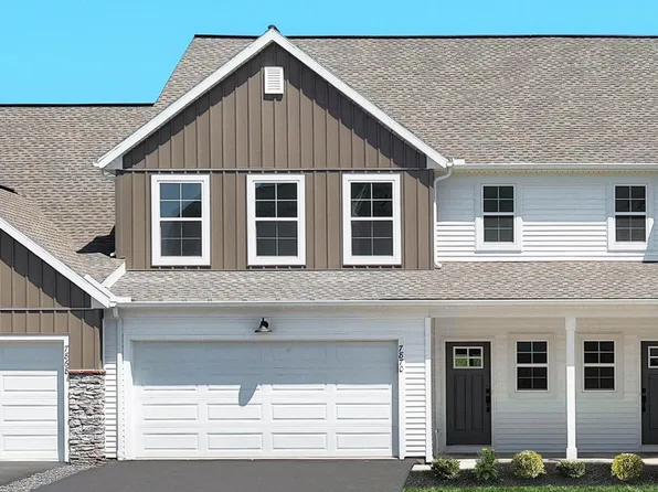 7870 Briarwood Dr, Harrisburg, PA 17112