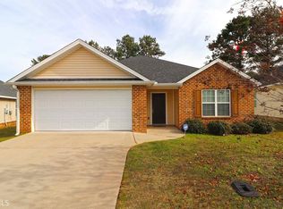 215 Station Way, Warner Robins, GA 31088