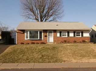 213 Andover Rd, Fairless Hills, PA 19030