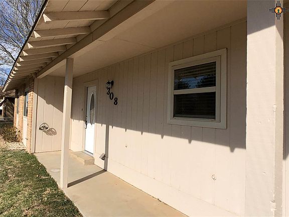 3rd image of 308 Merrill Dr