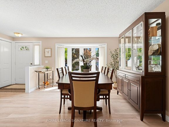 4th image of 292 Jeff Smith Ct
