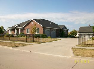 2405 Birch St, Granger, IA 50109