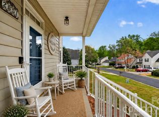 2851 Huckleberry Hill Dr, Fort Mill, SC 29715