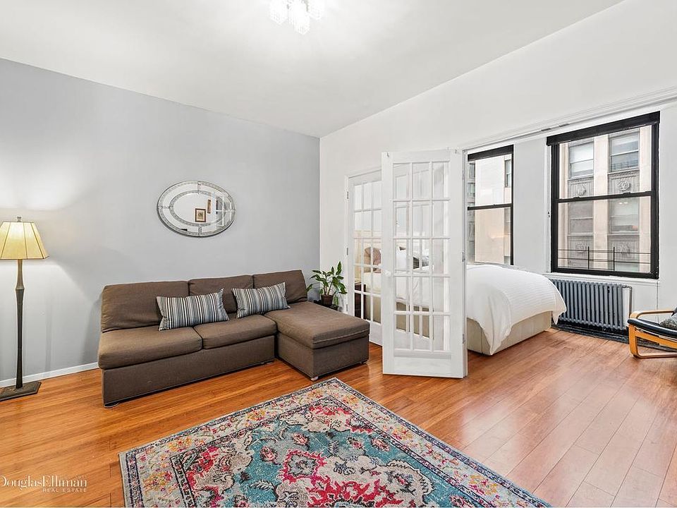 1st image of 3 Hanover Sq APT 6C