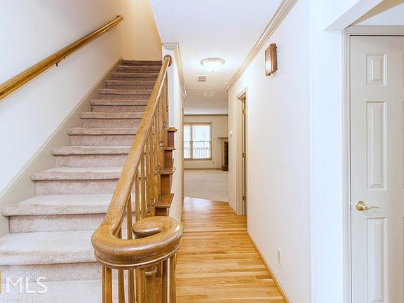 2nd image of 6235 Windsor Trace Dr