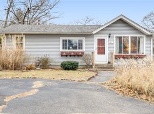 37 Byron Blvd, Warwick, RI 02888