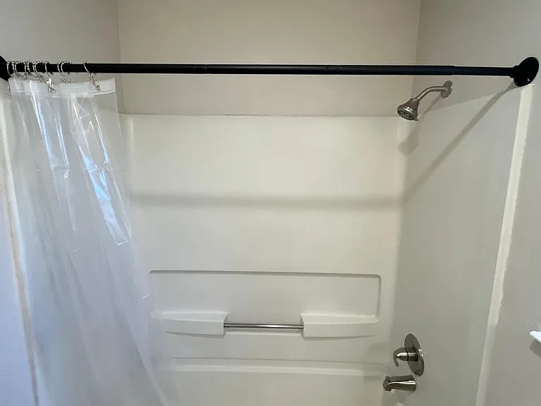 Upstairs Hallway Bathroom
