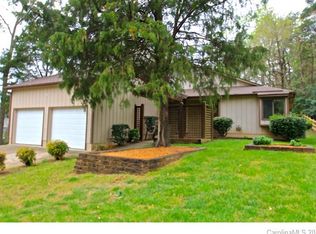 8130 Rittenhouse Cres, Charlotte, NC 28270