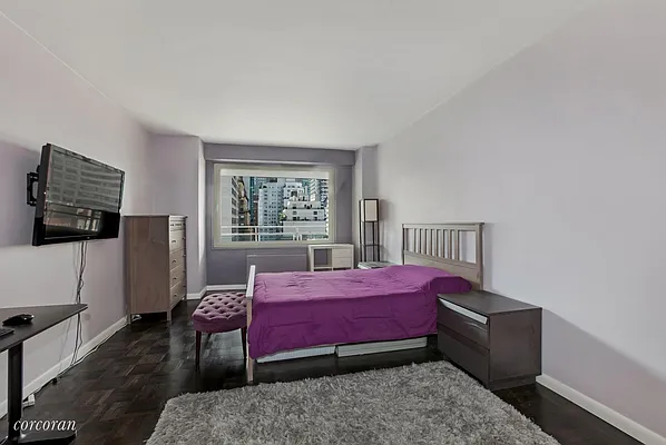 Sold by Corcoran | media 20