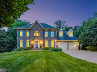 11275 Center Harbor Rd, Reston, VA 20194