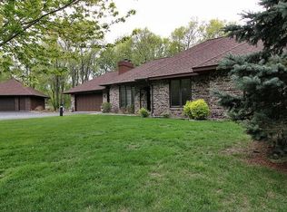 880 Willow Ridge Rd #I, Hudson, WI 54016