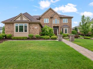 51847 Pierce Dr, Northville, MI 48167