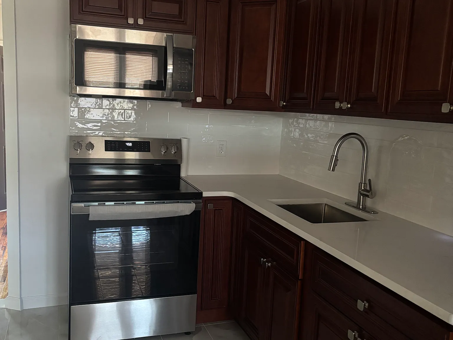 2 bed, $2,750 — Photo 4