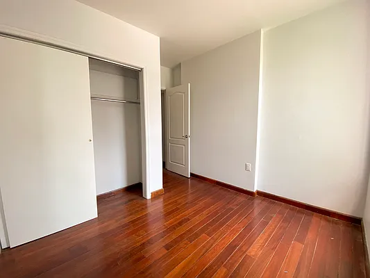 Rented by Avenues Real Estate | media 22