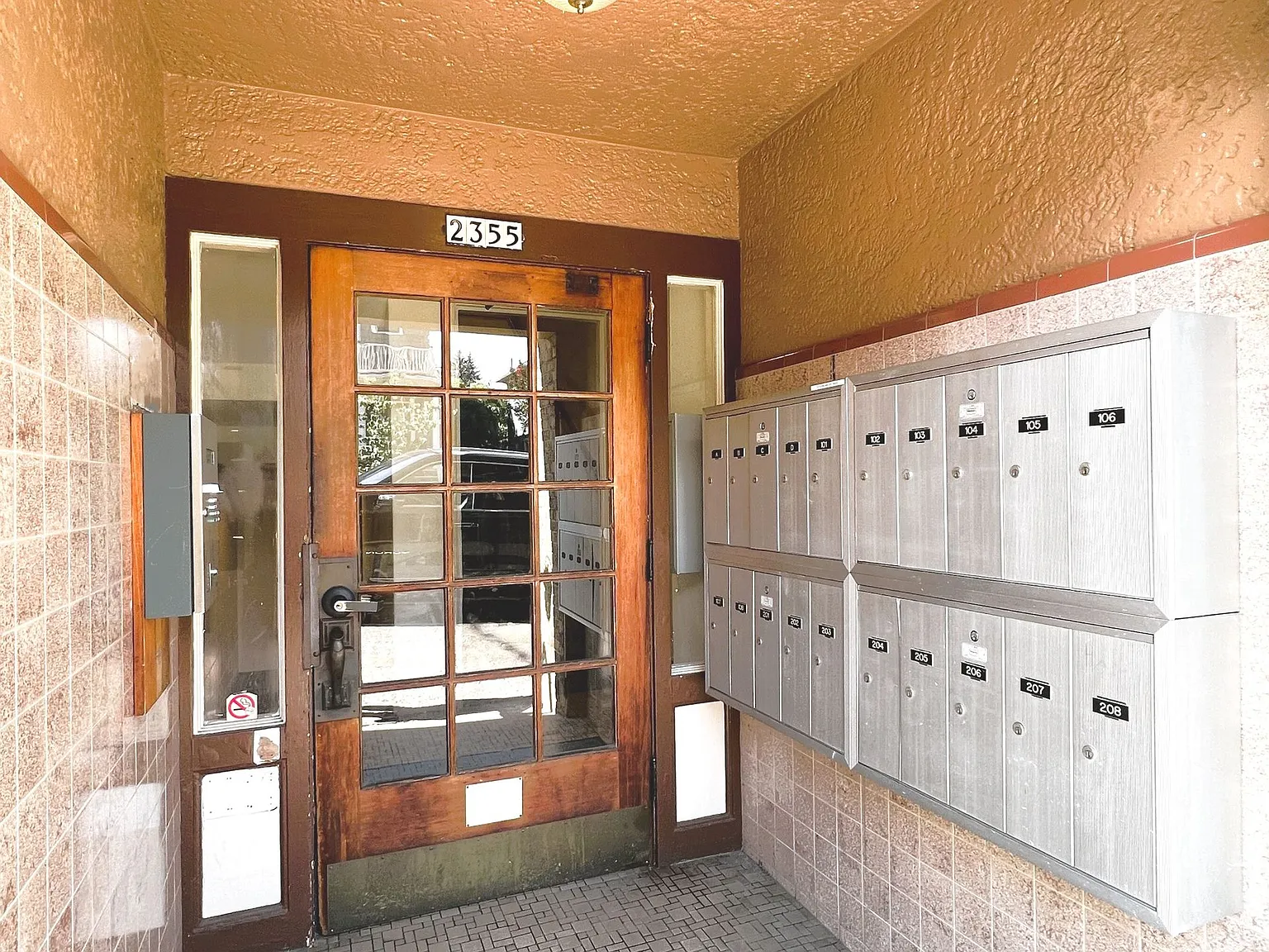 Kurdy Apartments — Photo 2