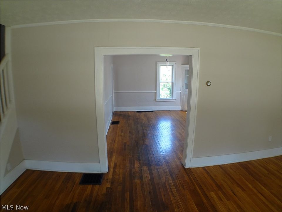 1343 Ashland Ave, Lorain, OH 44052 Zillow