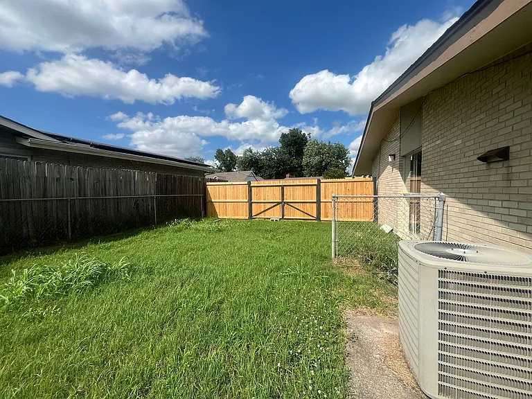 1632 S 69th East Ave — Photo 30