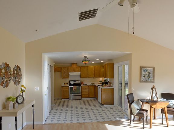 2nd image of 5745 85th Ave NE