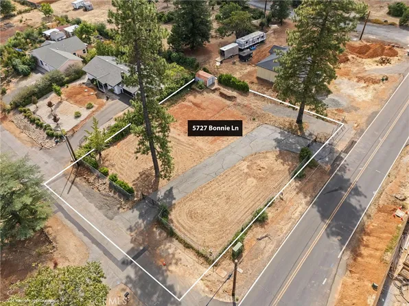 5727 Bonnie Ln, Paradise, CA 95969