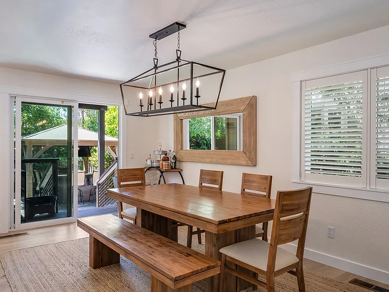 70 Mariani Ct — Photo 11