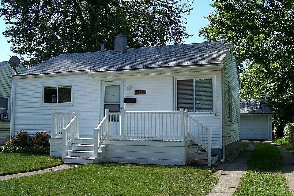 1st image of 27819 Dartmouth St