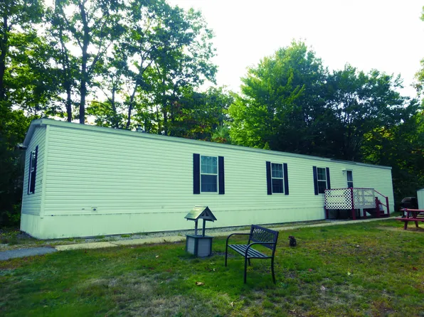 27 Carroll Avenue, Standish, ME 04084