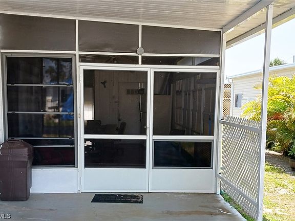 5th image of 675 Coral Ln