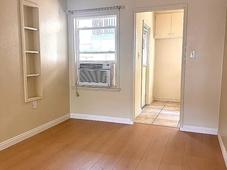 6 Bonita St #10 — Photo 5